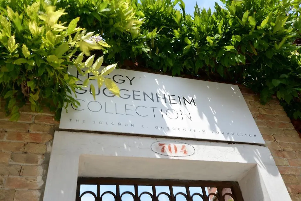 Peggy-Guggenheim Apartment Venice 0*,  Italy